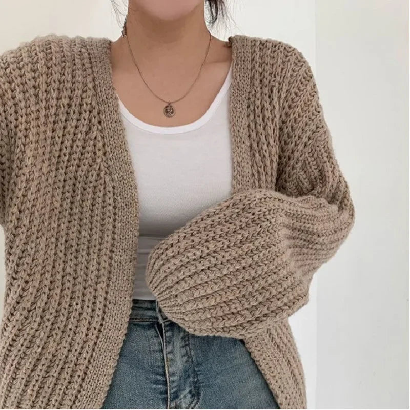 New  Chic Fashion Short Cardigans Knitted Poncho Women Summer