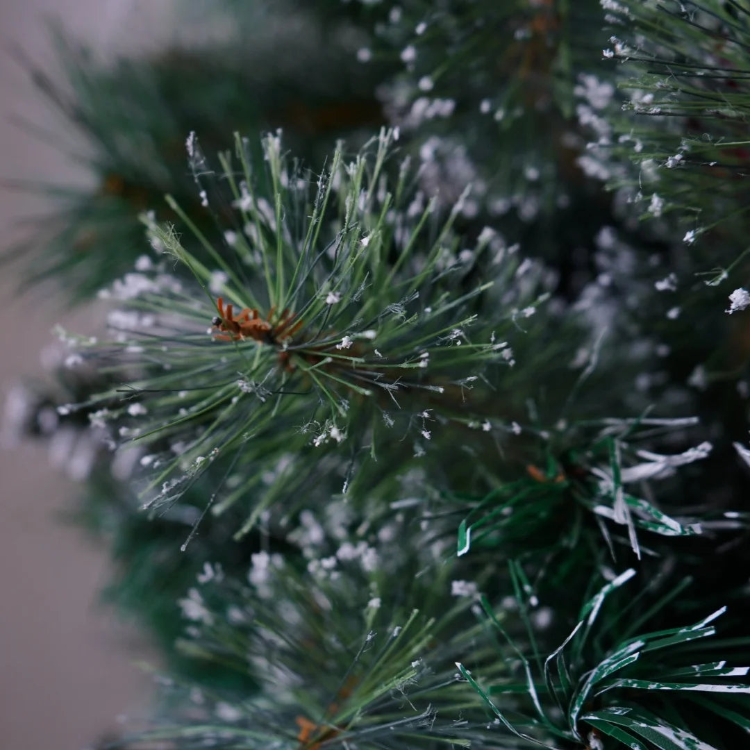 180cm Artificial Spruce Christmas Tree, Pre-Lit Xmas Tree