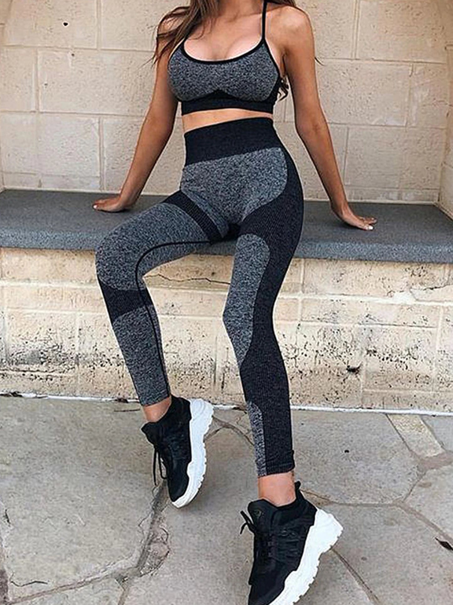Women s Yoga Outfit Sleeveless Crop Top